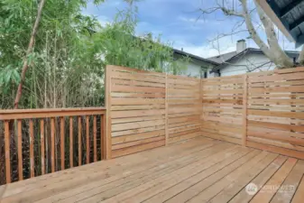 Brand-New Custom Built Private Deck. Surrounded by Cedar and Bamboo... what could be better for entertaining?