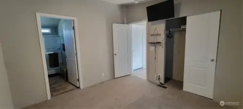 Primary Ensuite. Note that the TV remains with the home.