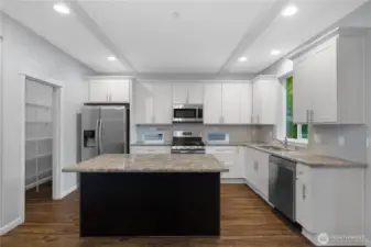 Stainless steel appliances- all included