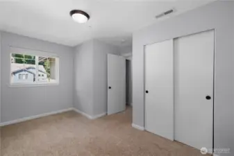4th bedroom closet