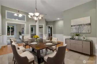 Virtual Staged Dining room