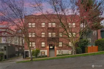 Welcome to a classic 1917 brick condominium building in the heart of Cap Hill.