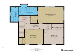 Upper level floor plan.
