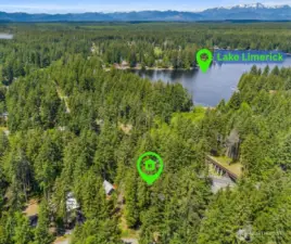 Plenty of Summer sun left to create lakeside memories. Minutes to all Lake Limerick Member/Resident only Amenities (Golf Club & Course, Boat Launch, Swimming areas, Playgrounds/Parks, Cafe, Inn, and More!)