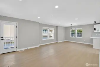 Living room -> dineIn