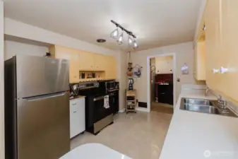 Large kitchen, plenty of countertop space.