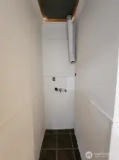 laundry hookup