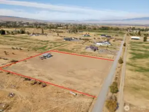 Lines for reference only, buyer to verify property lines