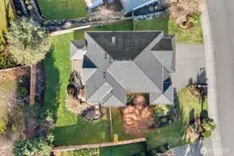 Overview of lot and brand new roof 12/25!