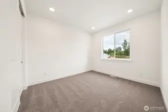 Upstairs secondary bedroom