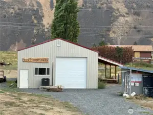 Look at that shop!