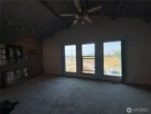 Bonus room