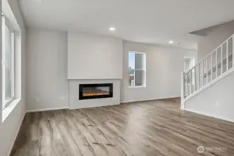 Disclaimer Secondary photos of same floor plan on different lot in different community: Photos are from another Viola, finishes, upgrades, and features may vary.