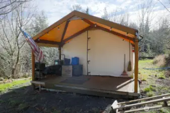 A true outdoor lover’s dream peaceful, private, & rich with abundant wildlife!