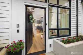 Welcome home to effortless living in the heart of West Seattle. Enjoy an easy-to-maintain, nearly new property built in 2022. Bonus - there's no HOA!