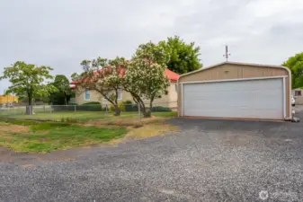 Extra garage space.