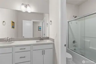 Upper Guest bathroom