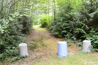 The driveway takes a jog, as marked above.