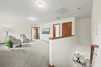 Flex loft space