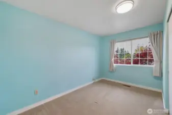 Territorial views from third bedroom