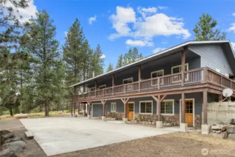 Front of home facing South West