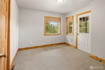 3rd Bedroom with private deck