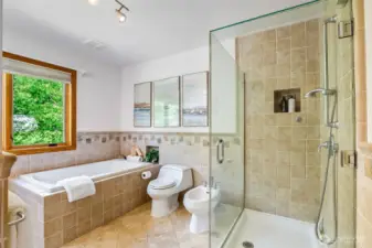 Upper level full bathroom