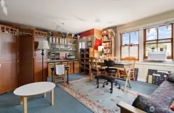 269 sqft office space on 2nd floor with half bath