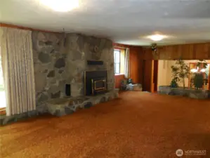 Sellers worked hard getting all their 20 years of stuff out and I didn't want to ask him to pull up the carpet and expose the hardwood or softwood Fir Flooring???