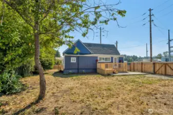 Come make this little slice of paradise your own!