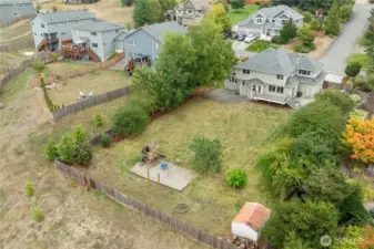 Large private lot!