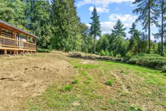 Yard Space off Large Rear Deck