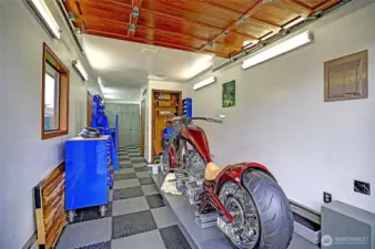 350 square foot shop, plumbing is roughed in for bathroom..