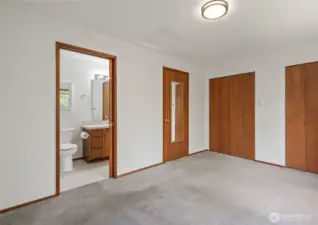 Master bedroom has private access to the full bathroom.