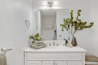 Bright and updated with a full repaint, the bathroom offers a clean, neutral canvas, ideal for everyday comfort.