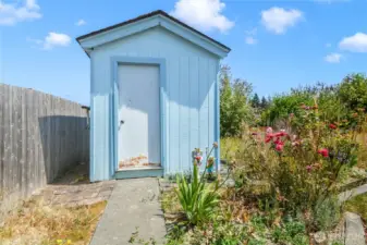 Cute garden shed