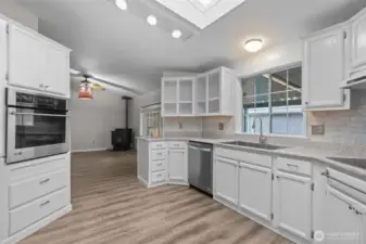 Wow!  Huge Kitchen with Stainless Steel Appliances and loads of countertop space!