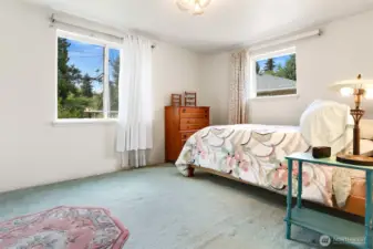 Front bedroom