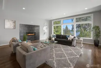 Amazing spacious Great room with great views and gas fireplace for those rainy days to cheer you up.