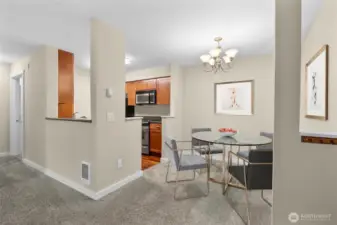 Dining - Virtual Staging