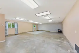 Owners used as a gym and home school classroom.