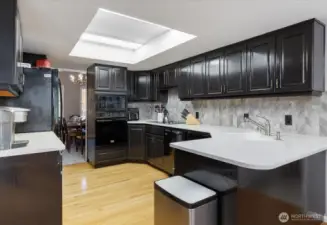 Look at all the cabinets/cupboards!