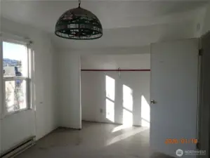 1st Up bedroom facing west