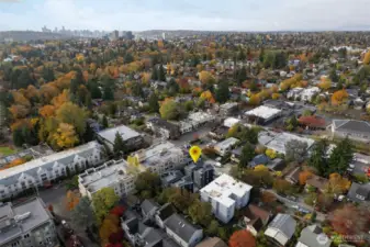 Located steps to the Ravenna neighborhood urban corridor