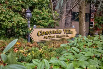 Cascade Villa is a 10 unit complex of established residents featuring very low HOA dues and a well run board.