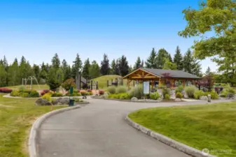 A spacious playground within walking distance for little visitors