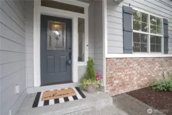 Entry w/Google Nest doorbell.