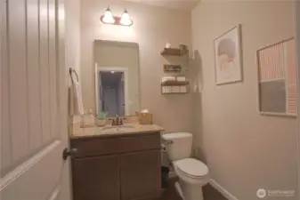 Main Floor 1/2 Bath.