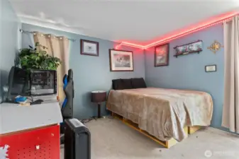 1st bedroom - ground level