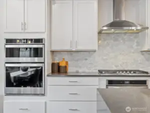 Double Oven and Microwave